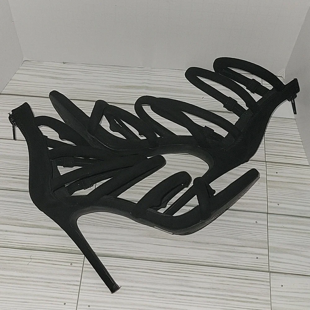 Olivia Ferragamo - Picture 8 of 9